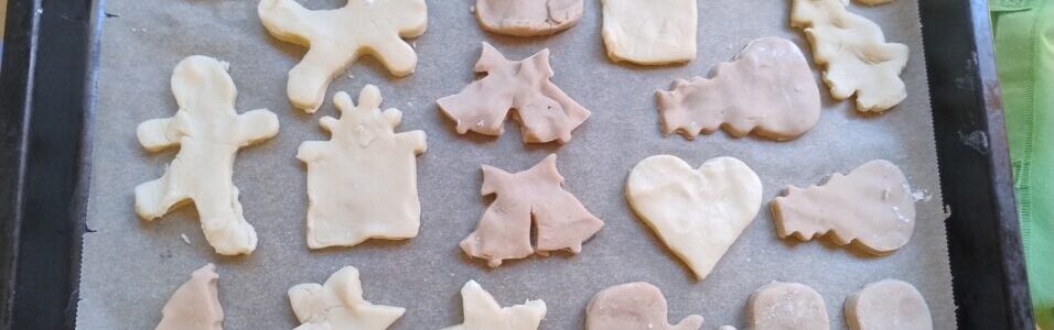 Čarobnjaci prave božićne keksiće 🍪